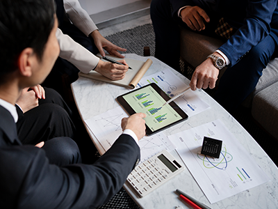 Helping-a-regional-fund-services-firm-navigate-regulatory-requirements